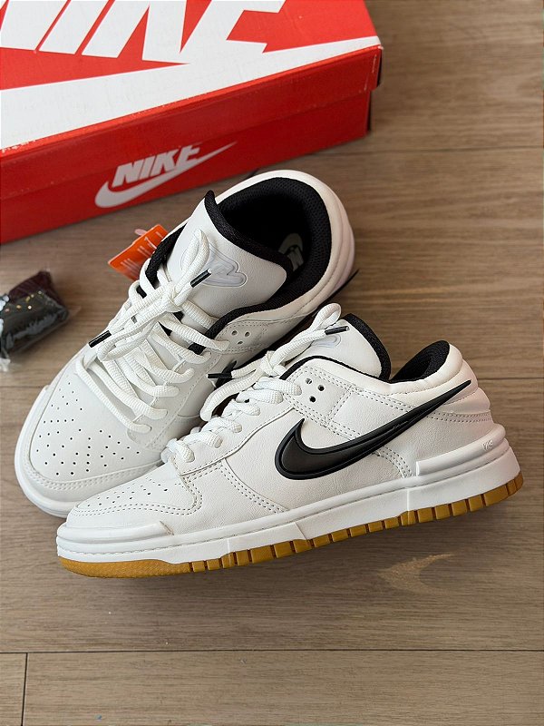 DUNK LOW SB TWIST BRANCO