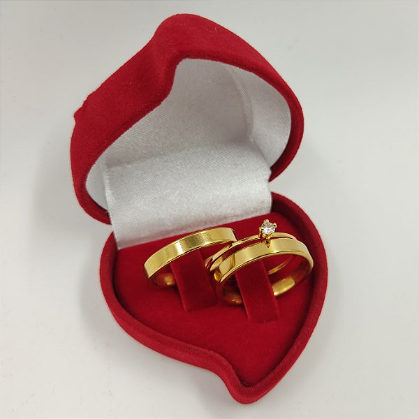 Par de Alianças 4mm Reta Banhadas a Ouro 18K + Solitário com Zircônia