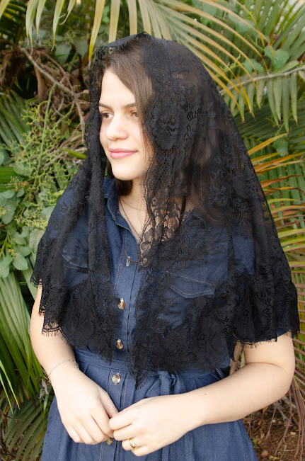 Véu Paulina Preto
