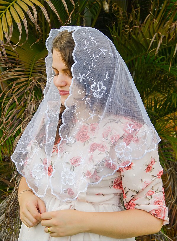 Mantilha Floral Branca