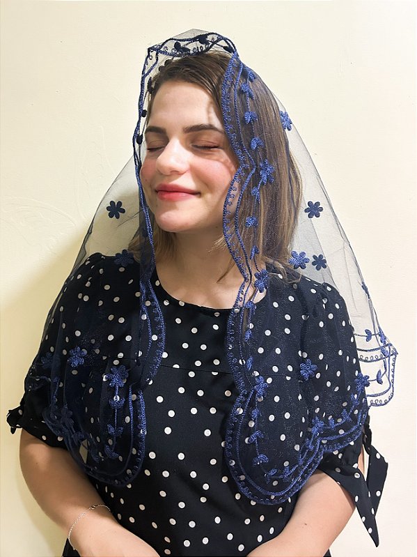 Véu Bordado Flores e Folhas Azul Marinho