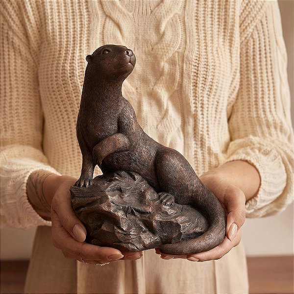 Escultura Lontra Decorativa em Polirresina (22889) | Decoração
