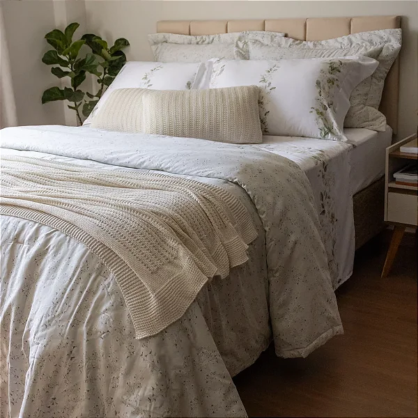 JG CAMA BUD VISION BOTOES DE LIRIO EST KING