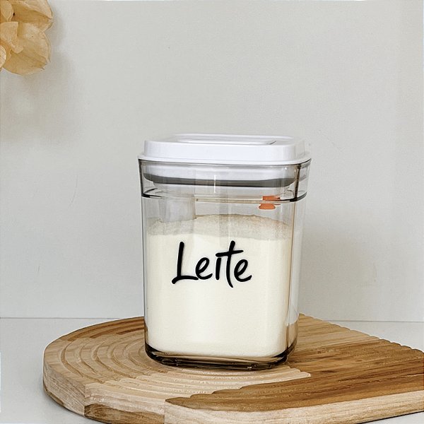 POTE HERMÉTICO COM TAMPA SISTEMA CHAVE ABERTA E FECHADA LEITE 700ML