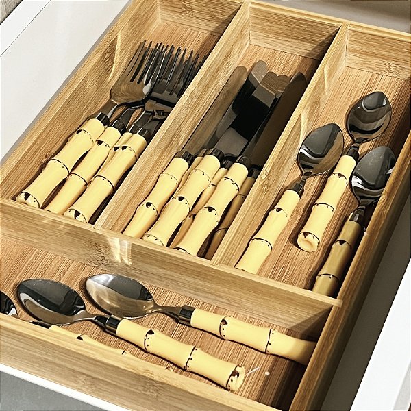 KIT ORGANIZADOR DE TALHER DE BAMBU COM 19 PEÇAS