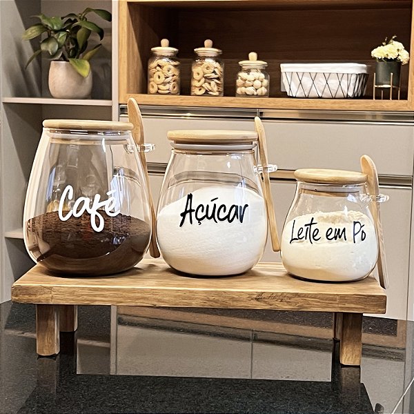 KIT 3 POTES COM TAMPA E COLHER DE BAMBU STYLE E BANDEJA
