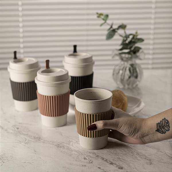 COPO PARA CAFÉ FIBRA DE BAMBU EPP COM TAMPA E MEXEDOR  450ml