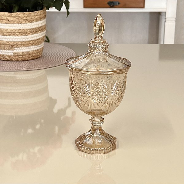 BOMBONIERE DE CRISTAL ÂMBAR COM PÉ  24CM
