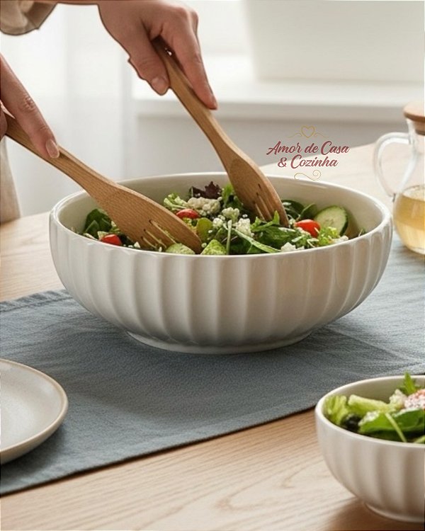 SALADEIRA DE PORCELANA BRANCA 22CM