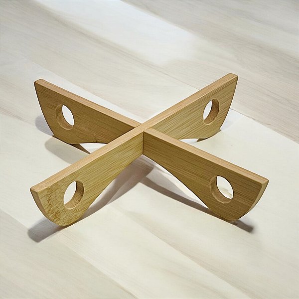 DESCANSO DE PANELA COM ENCAIXE EM  BAMBU NATURAL 20X20CM