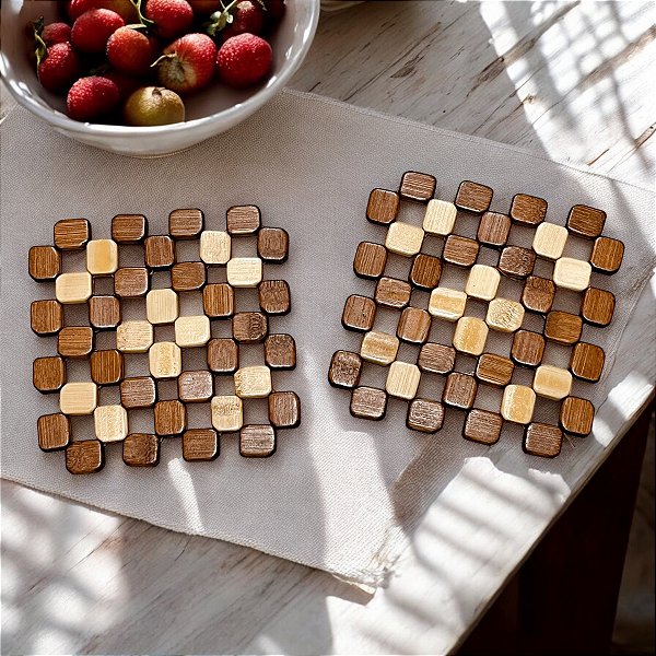 JOGO DESCANSO DE PANELA DE BAMBU FLEXÍVEL 2 UN