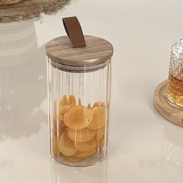 POTE CANELADO HERMÉTICO COM TAMPA DE MADEIRA ACÁCIA 880ML