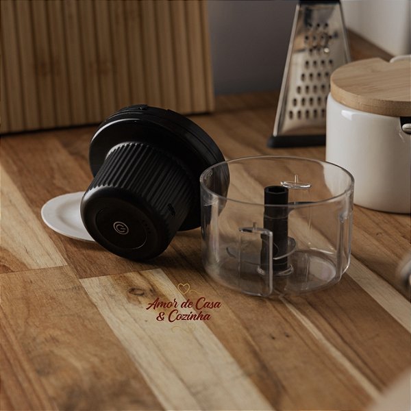 PROCESSADOR DE ALIMENTOS COM ENTRADA USB 8,5CM PRETO