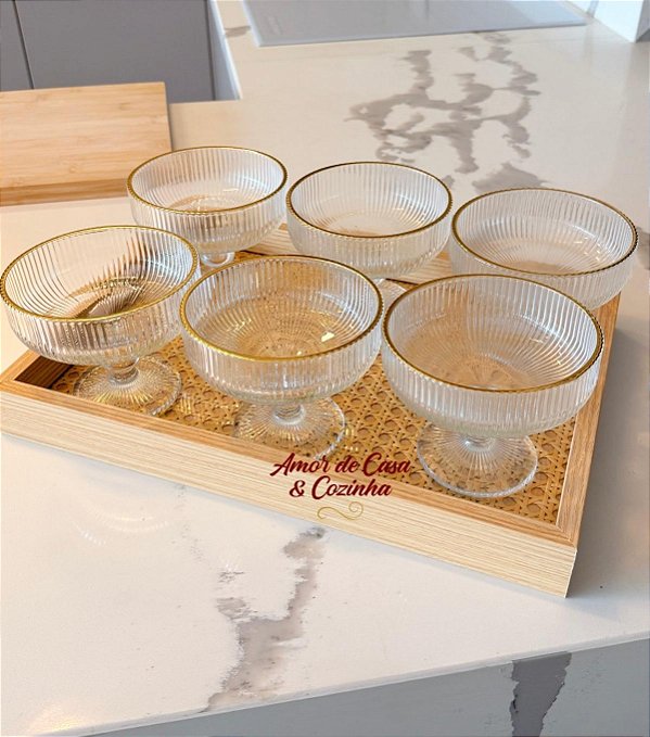 KIT COM 6 TAÇAS PARA SOBREMESA DE VIDRO BORDA DOURADA GRAFIATO
