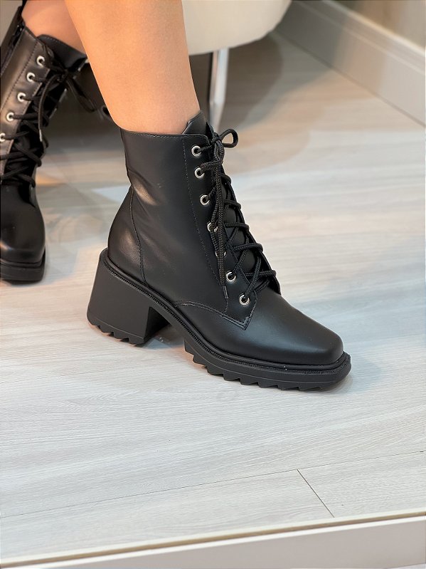 Bota Feminina Marina Preta