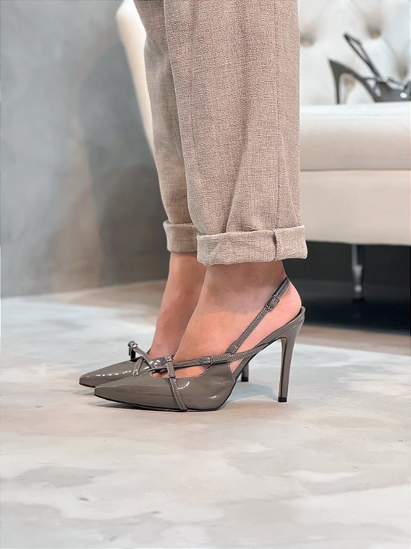 Scarpin Feminino Sasha Cinza ônix