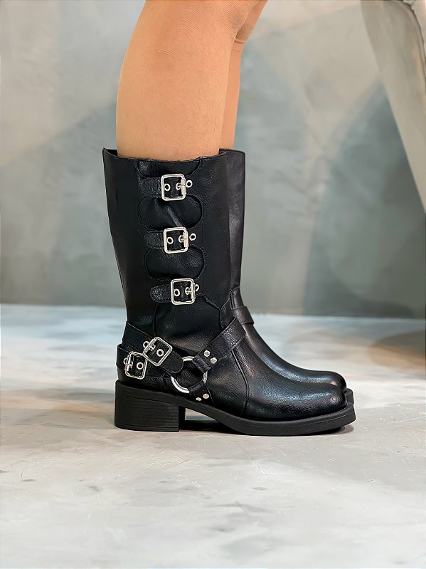 Bota Feminina Zara Preto Destroyed