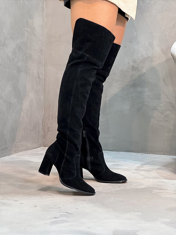 Bota Feminina Over Valentina Preta Camurça