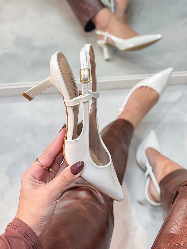 Slingback Feminino Megan Off-White verniz