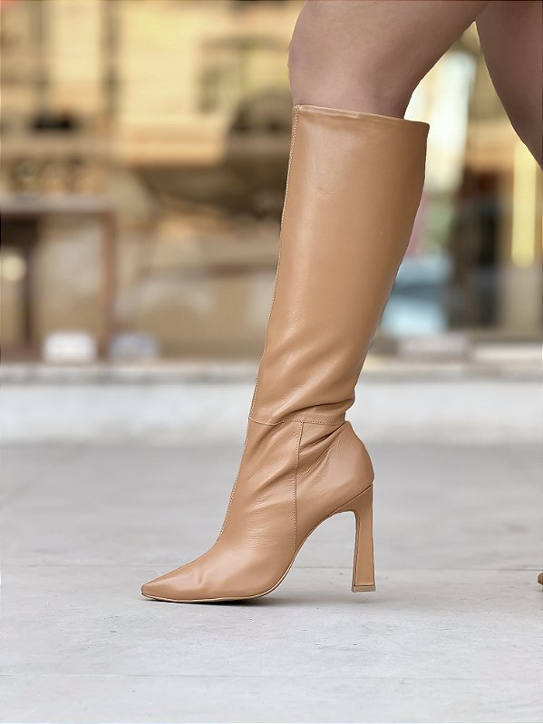 Bota Feminina Louise Palha Em Couro Legítimo