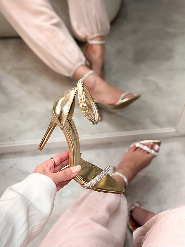 Sandália Feminina Natália Ouro light