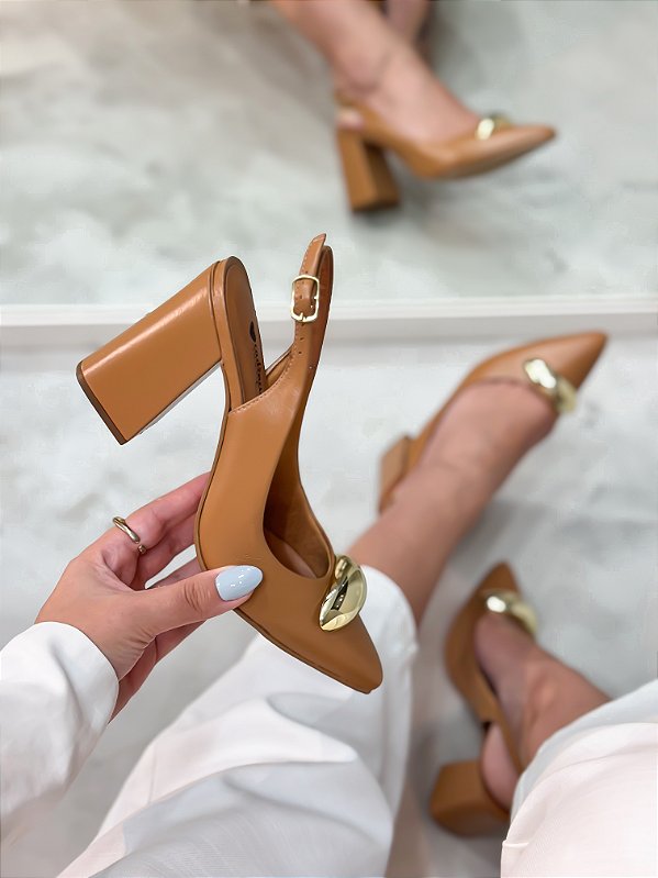 Slingback feminino Alice Camel em couro
