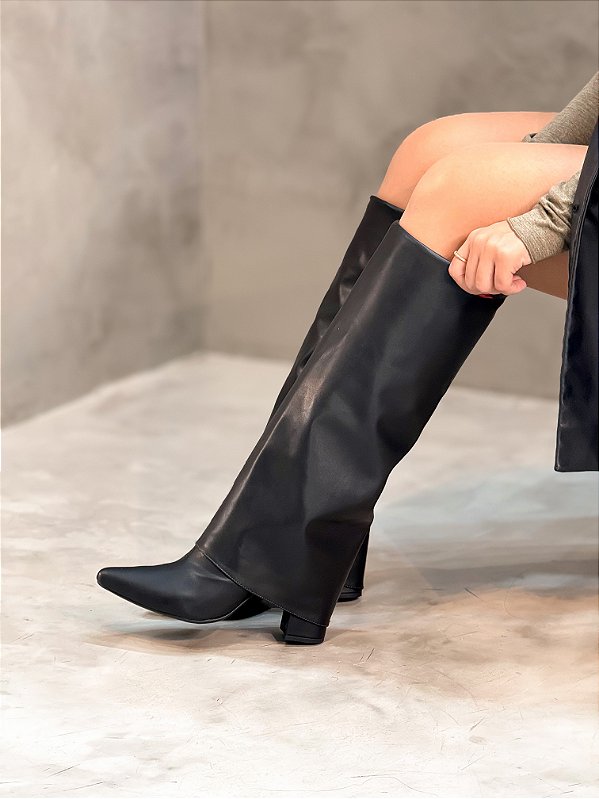 Bota Feminina Samira Capa Preta Cano alto