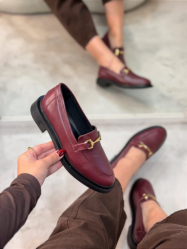 Mocassim Feminino Zaya Vinho em Couro legítimo