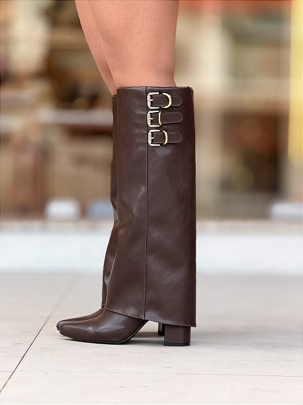 Bota Feminina Lola Marrom Capa Cano alto