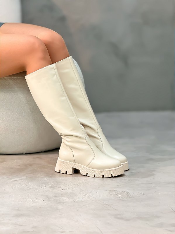 Coturno Cano Alto Tifani Off-white em Couro Legítimo