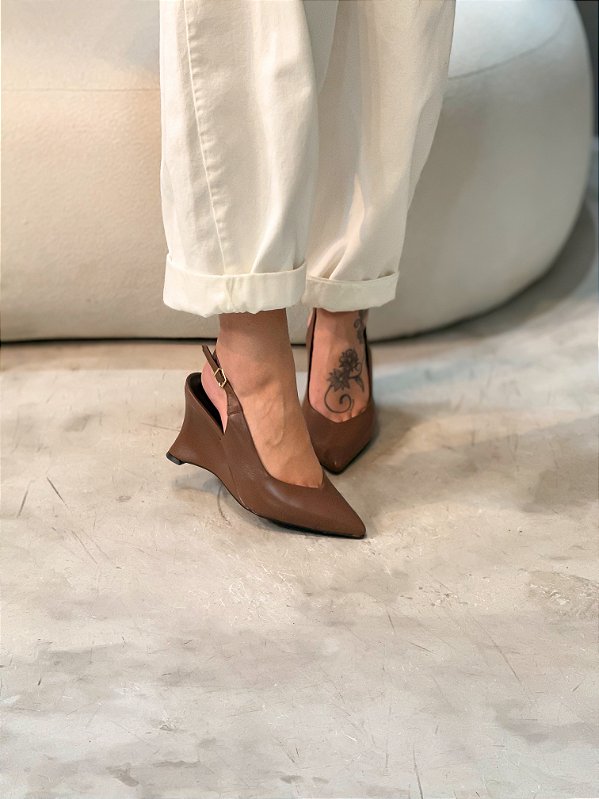 Slingback Feminino Amanda Marrom em Couro Legítimo