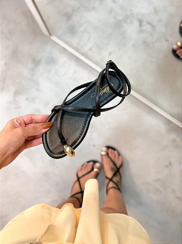 Rasteira Feminina Yasmin Preto em Couro legítimo