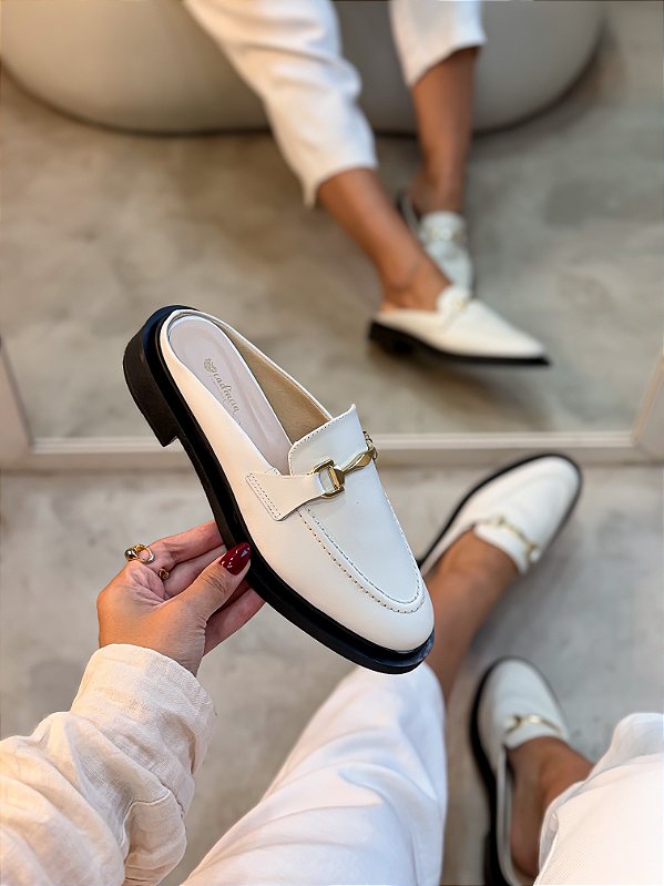 Mule Feminino Gabi Off-white em Couro legítimo