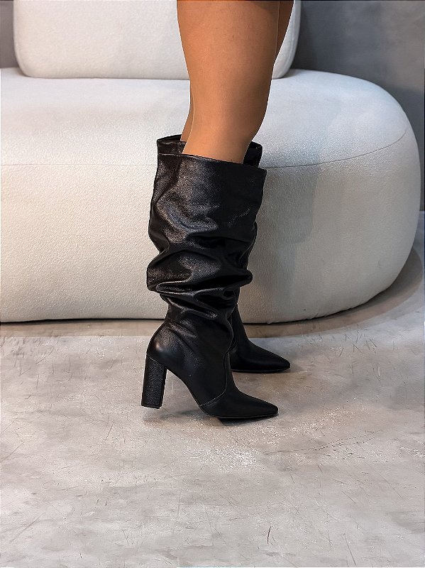 Bota Feminina Slouch Siena Preta em Couro legítimo