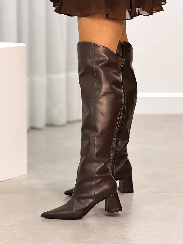 Bota Feminina Aline Over Marrom Salto Baixo
