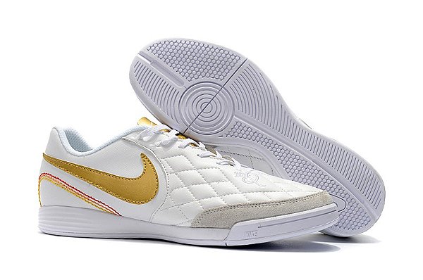 nike tiempo ligera r10