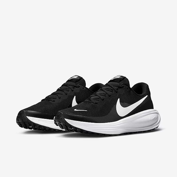 Nike Revolution 8