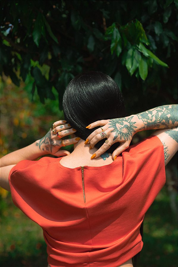 Cropped Chakras Radiosa