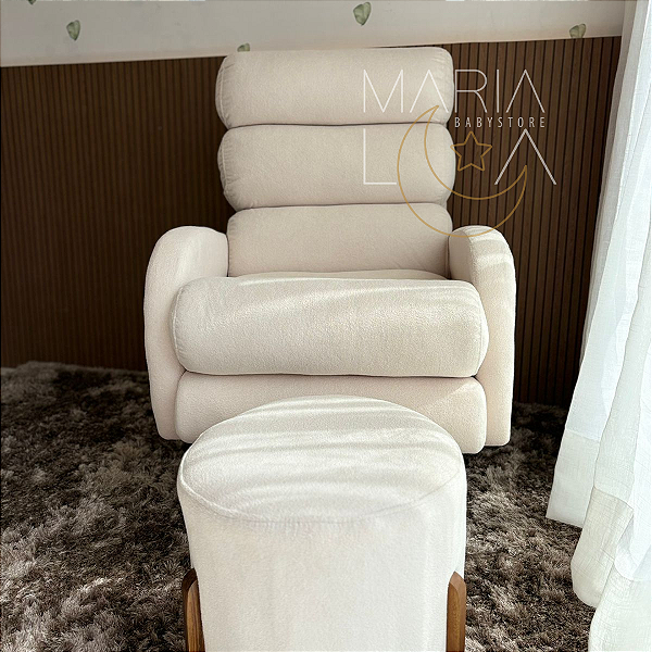 Poltrona Amamentação Mayla com puff e pés palito tecido BOUCLE