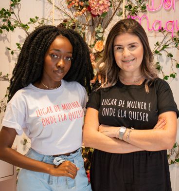 Camiseta Lugar de mulher é onde ela quiser