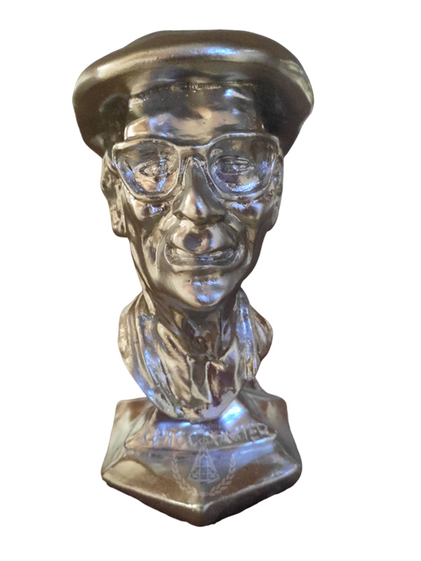 Chico Xavier Busto Pintura Cromada 17 cm