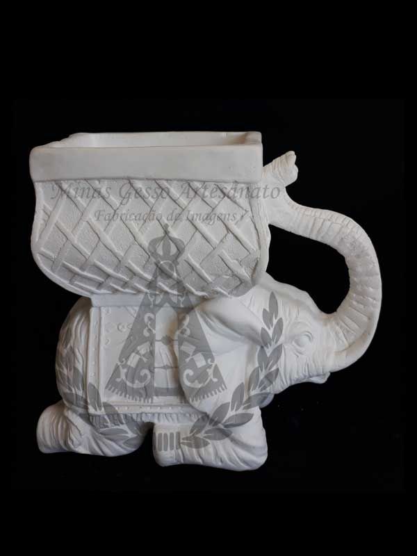 Elefante Ajoelhado com Cesta 32 x 23 cm