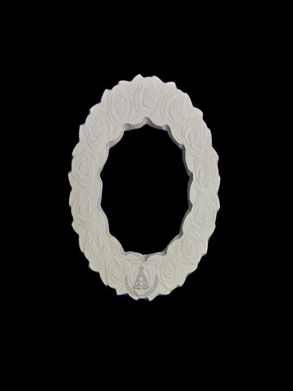 Moldura Bordada Oval Rosa