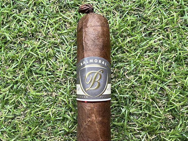 Charuto Balmoral Anejo XO Petit Robusto - Unidade