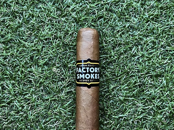 Charuto Drew Estate Factory Smokes Shade Robusto - Unidade