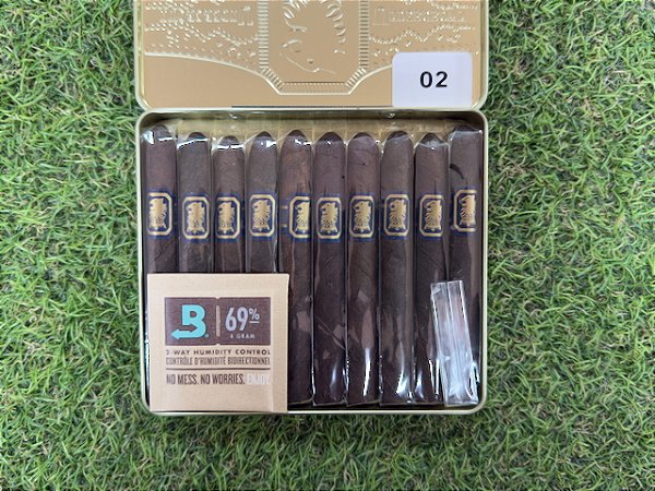Charuto Drew Estate Undercrow Maduro Coronets - Lata com 10