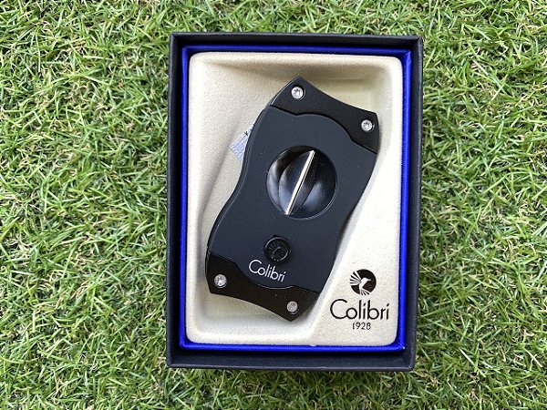 Cortador de Charuto Colibri V-CUT Black & Black