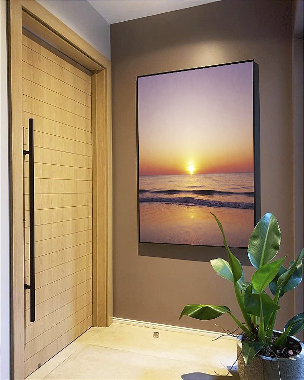Quadro Vertical Pôr do Sol no Mar Praia Céu Lilás Serenidade Canvas Moldura