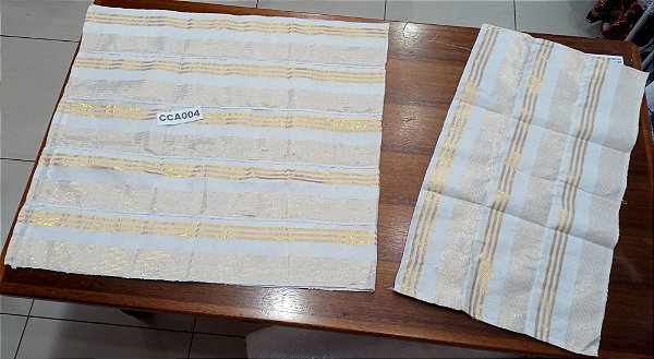 Pano Da Costa E Cabeça Africano Branco Fio Dourado - CCA004