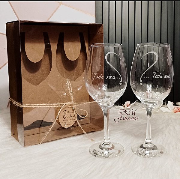 Kit Namorados - Caixa + 2 taças Vinho Todo Seu / Toda Sua